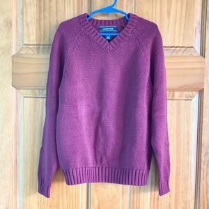 Boys gently used Lands’ End burgundy/maroon V-neck sweater